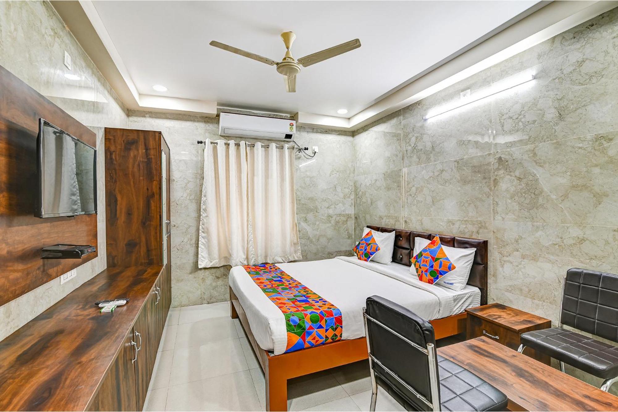 Fabhotel Srinivasa Guest House Tirupati Exteriér fotografie