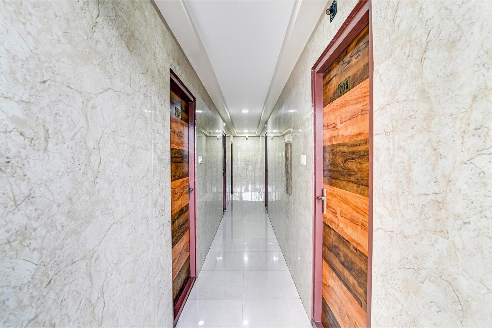 Fabhotel Srinivasa Guest House Tirupati Exteriér fotografie